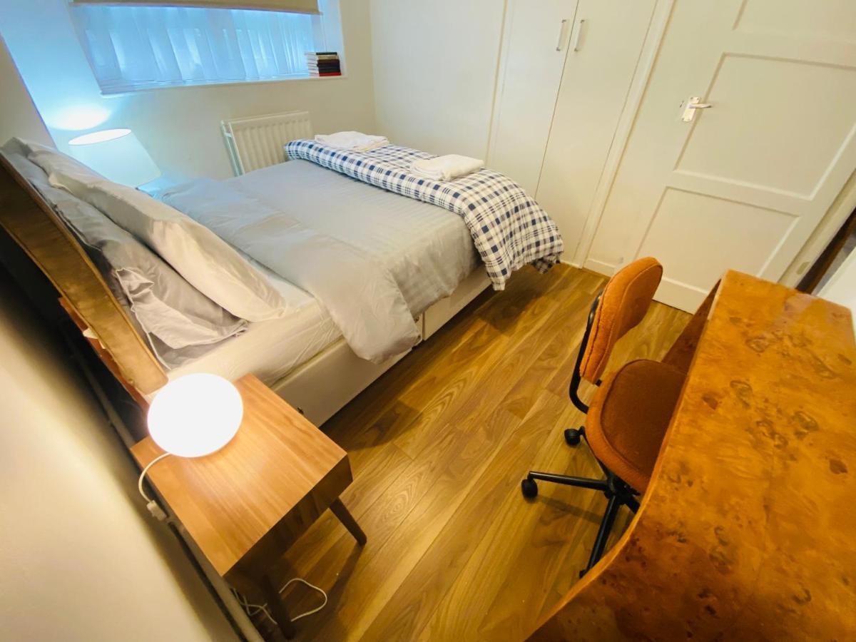 3 Bed Apartment In Camden London Exterior photo
