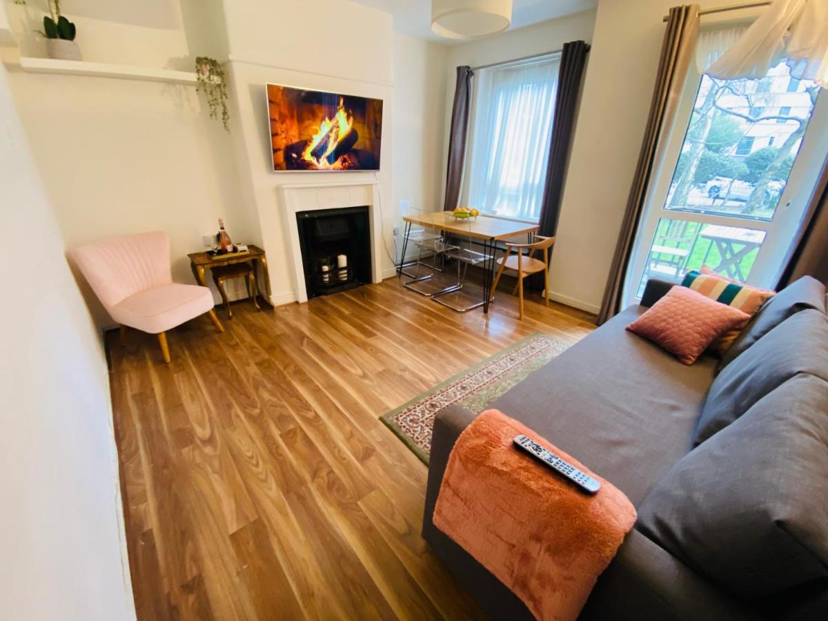 3 Bed Apartment In Camden London Exterior photo